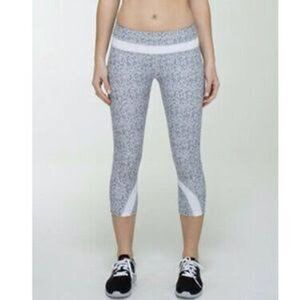 Lululemon athletics Run Inspire Crop II Luxtreme leggings athletic Size 4